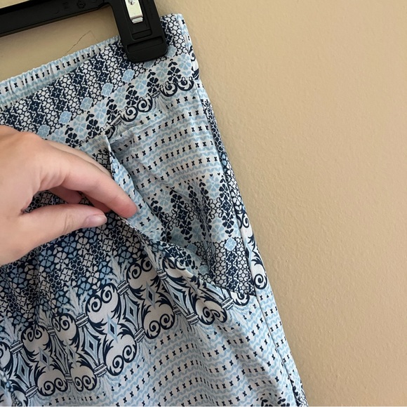 🔷PRIMARK: Women’s size 8, blue patterned flowy pants w/tie, barely worn🔷 - Picture 7 of 10